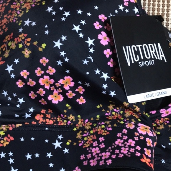 Victoria Sport Bra💃🏽💃🏽💃🏽💃🏽 - Picture 4 of 4